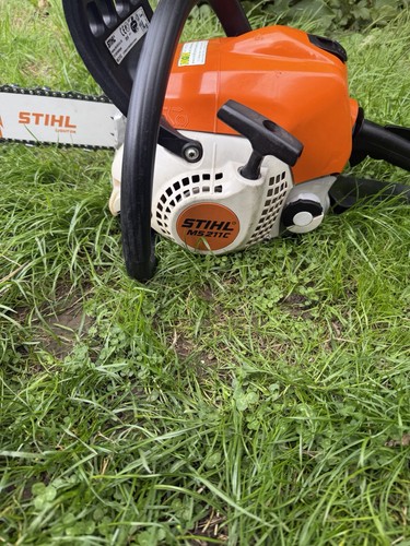 Stihl 211 chainsaw new - stihl, ms