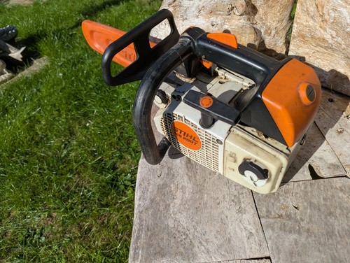 Stihl ms200t chainsaw
