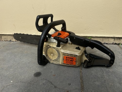 Stihl 011 petrol chainsaw - stihl,