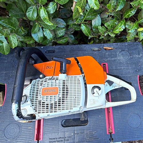 Stihl 880 chainsaw - chainsaw, unit
